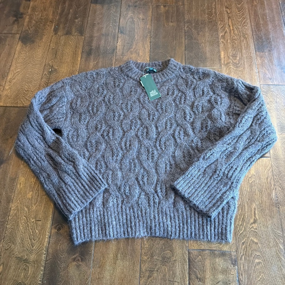 Wild Fable Womens XXS Brown Cable Knit Fuzzy Crewneck Sweater NWT Cozy Soft